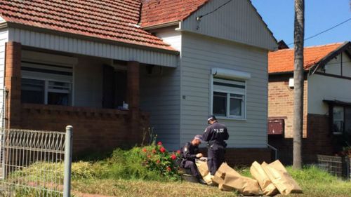 Detectives at the home this morning. (9NEWS)