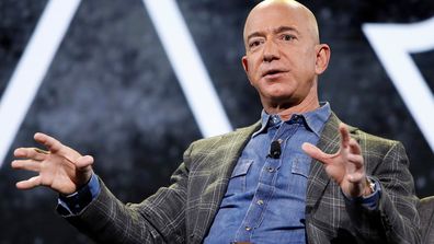 Jeff Bezos, CEO von Amazon, wird beim ersten bemannten Raumflug von Blue Origin an Bord sein.