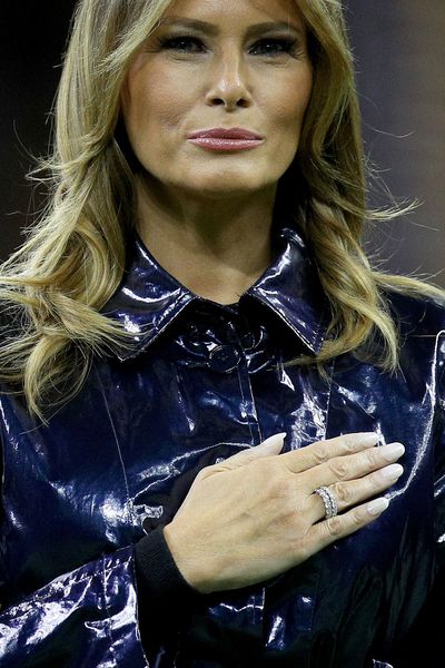 Melania's other diamond band