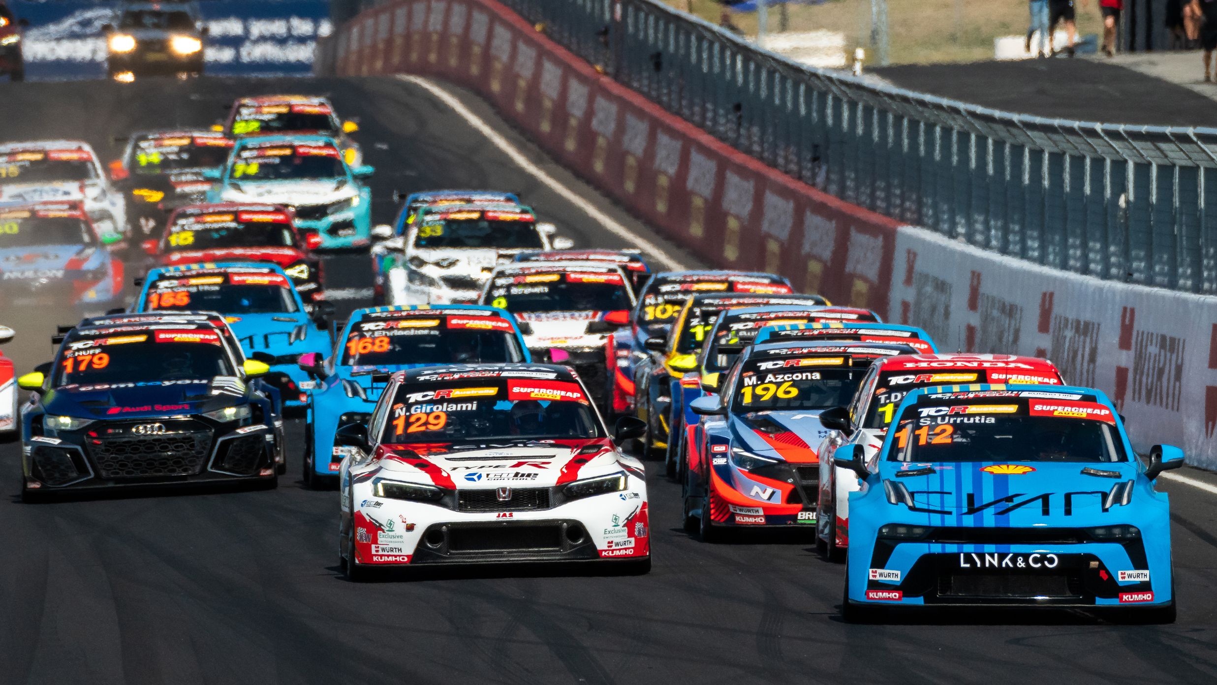 The start of race one of the TCR World Tour race at Mount Panorama.