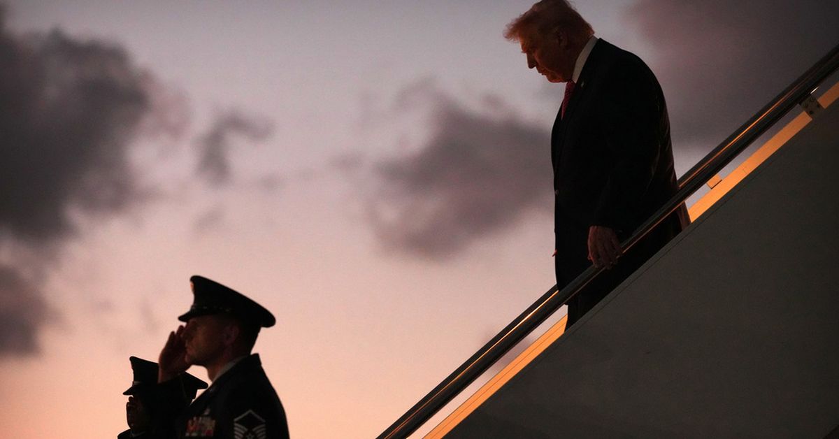 Trump's conflicting messages sow confusion over the Iran war