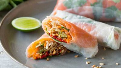 <a href="http://kitchen.nine.com.au/2017/03/06/10/41/vietnamese-cold-smoked-salmon-rice-paper-rolls" target="_top">Vietnamese cold smoked salmon rice paper rolls</a> recipe