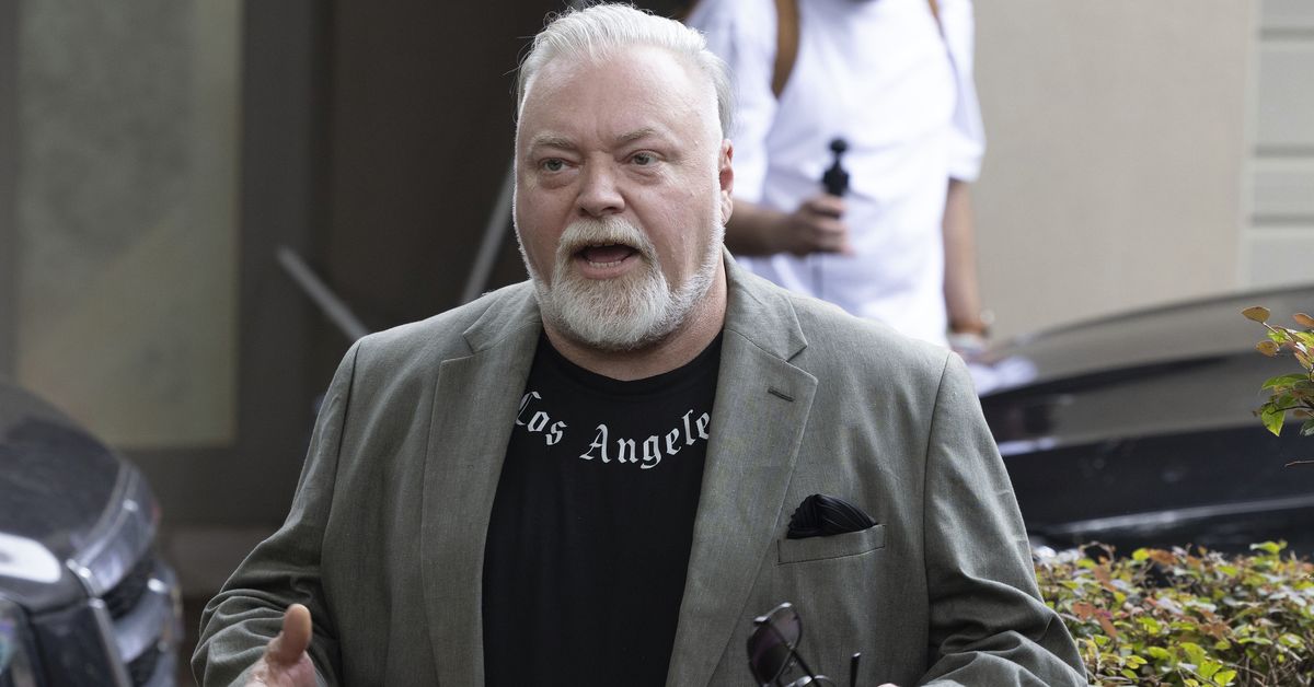 'I don't accept it': Kyle Sandilands reveals contract terminated by ARN