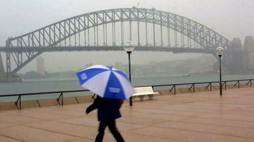NSW braces for destructive winds, wild surf and heavy rain