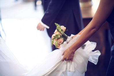 Bride demands maid of honour to change hair and remove glasses