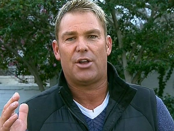 Warne goes on the attack over Clarke criticism