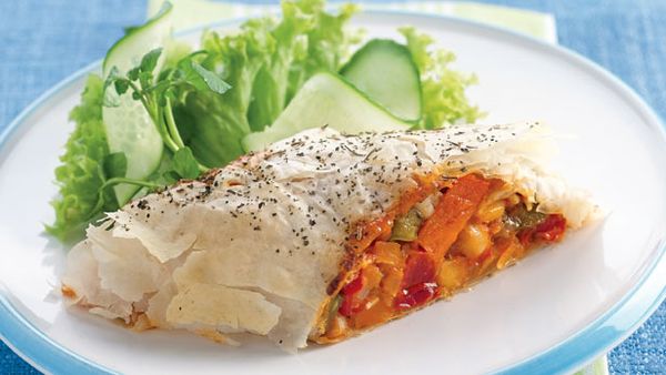 Vegie and bean strudel