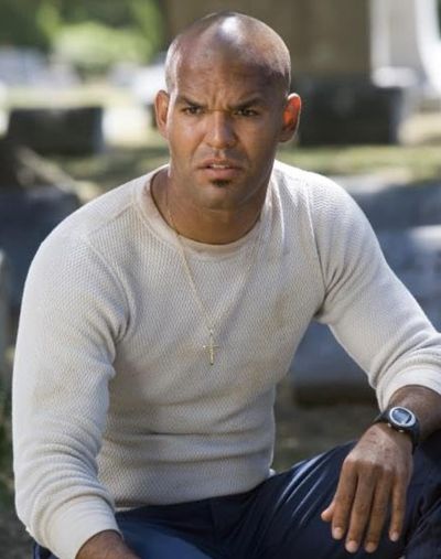 Amaury Nolasco and Fernando Sucrein in Prison Break