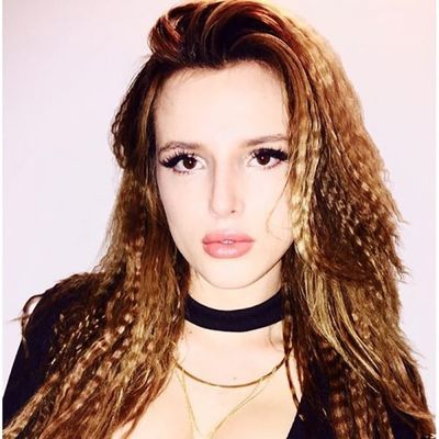 Actress Bella Thorne showing off her crimped locks in March, 2017