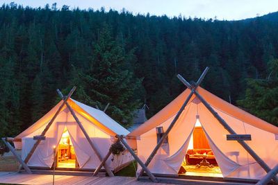 <strong>Clayoquot Wilderness Resort</strong>
