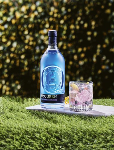 Aldi's colour-changing gin is back
