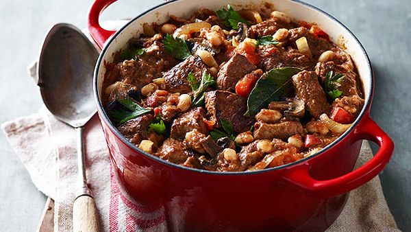 Italian beef casserole with cannellini beans