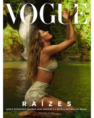 <p>Vogue Brazil October, 2018.</p>
<p>Gisele wearing hot pants and a bralette from Fabiana
Milazzo with Joias Vivara jewellery.</p>
