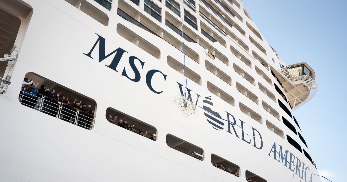 The best cabin to choose on a cruise ship, according to Cruise Director Eversen Bevelle