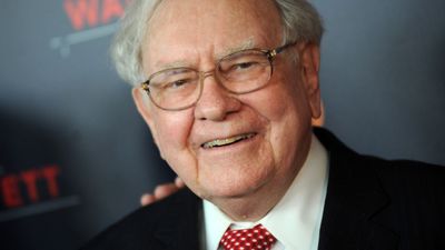 6. Warren Buffet, US - $204.05 billion