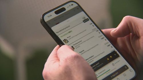 Free to download and install on your phone or laptop - Little Birdie uses Artificial Intelligence technology to scour the internet while you shop seeking out the exact product you're looking at - then showing you all the options retailing at a lower price. Founder and CEO John Berros told 9News it can save consumers hundreds if not thousands of dollars.