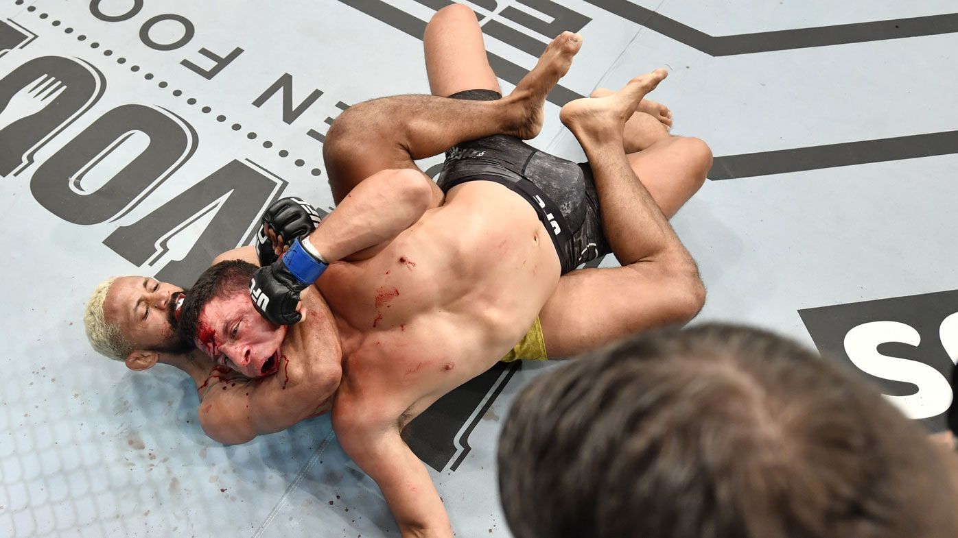 Deiveson Figueiredo chokes out Joseph Benavidez to win UFC flyweight championship