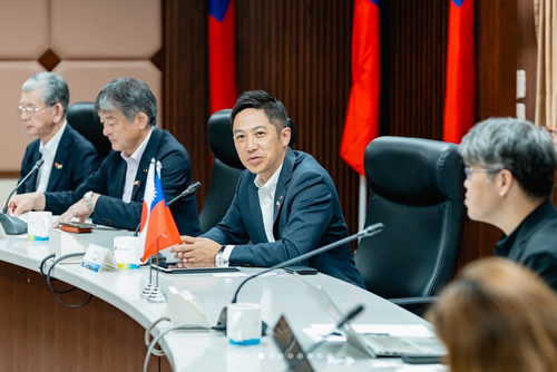 Aï»¿ Japanese governor will request the defence ministry to cull bears in his region after an increasing number of fatal and non-fatal attacks this year. 