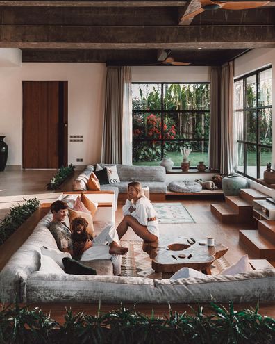 Lauren Bullen Jack Morris Bali villa nanuku house rent airbnb gypsealust doyoutravel