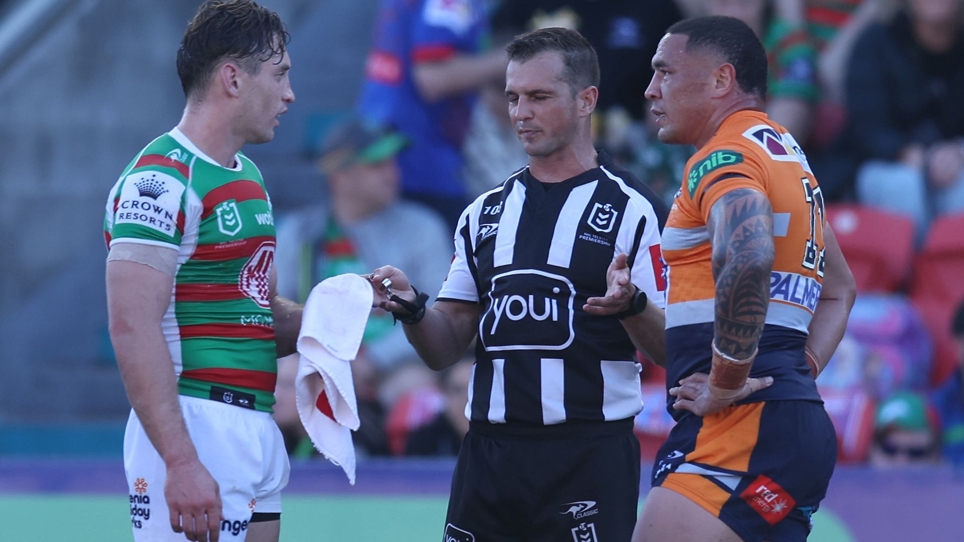 Rabbitohs respond after allegedly being dudded by referee error in loss to Knights