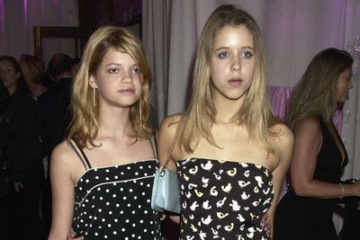 Peaches stepped back into the limelight in 2004 when she started writing a magazine column for <i>Elle Girl</i>. <br/><br/>(Image: Pixie and Peaches in 2004. Source:  Getty)
