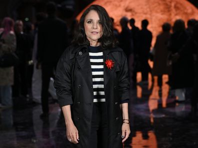Julia Louis-Dreyfus at the Chanel Womenswear Spring/Summer 2026 show as part of Paris Fashion Week on October 6, 2025 in Paris, France. 