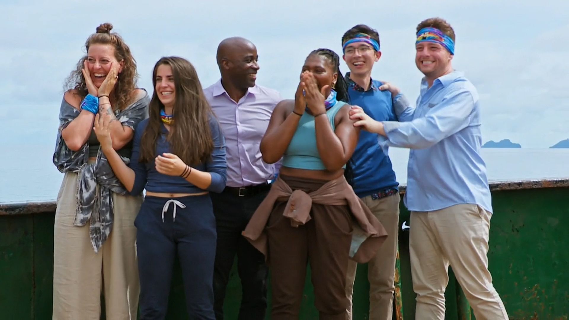 Watch Survivor Season 45 Episode 10: How Am I the Mobster? - Full