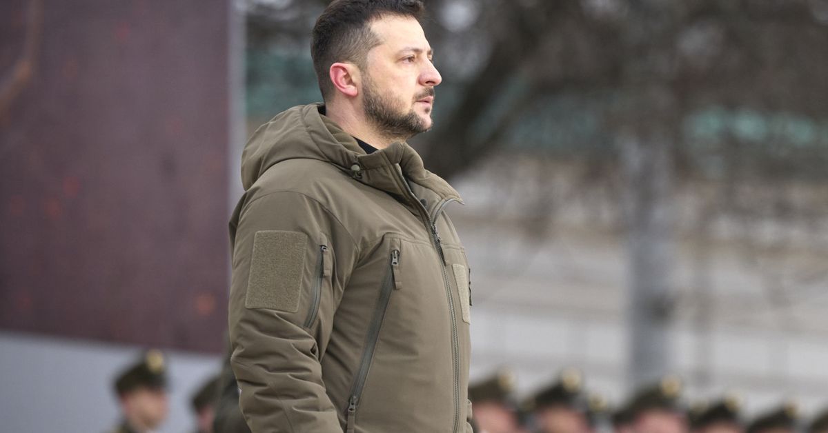 ‘The longest day of our lives’: Zelenskyy reflects on Russian invasion as Ukraine leader pledges push for victory on war anniversary – 9News