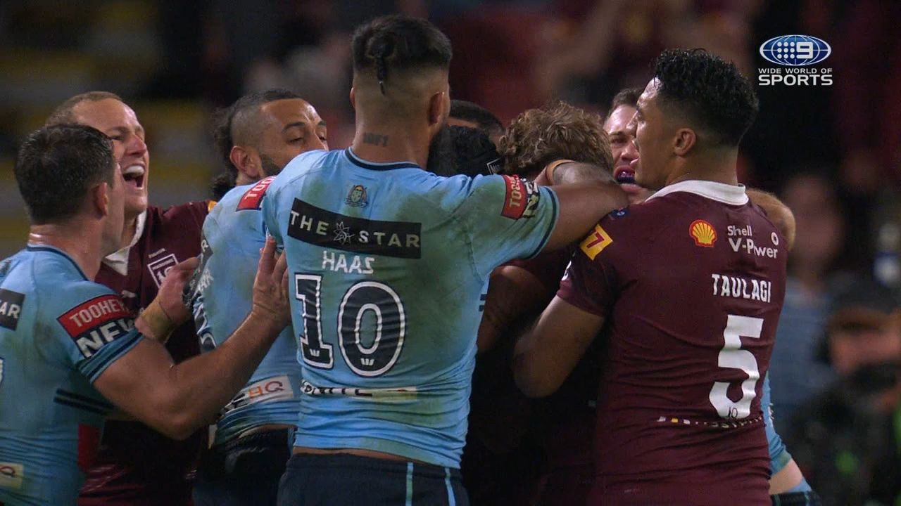 Reece Walsh's cheeky act after minute of madness that led to two send offs and a sin bin