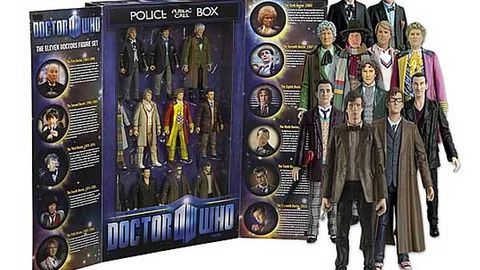 Play Doctor with full set of Doctor Who action figures