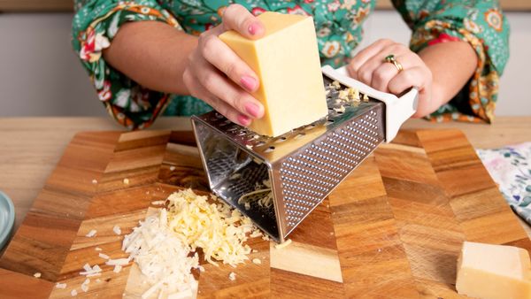 Kitchen hack: The better way to grate cheese