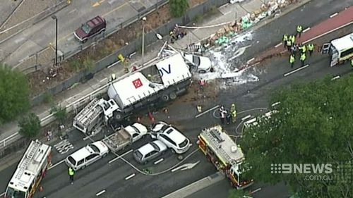 The crash also caused extensive traffic problems for Sydney commuters. (9NEWS)