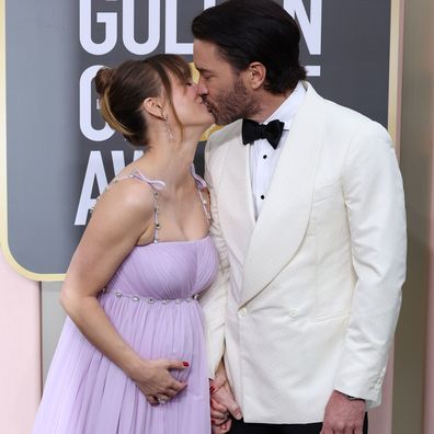 Kaley Cuoco and Tom Pelphrey