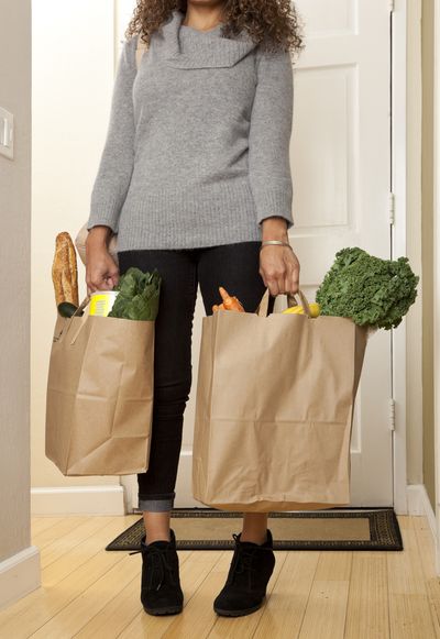 Bringing the groceries in: 111 calories in 15 minutes