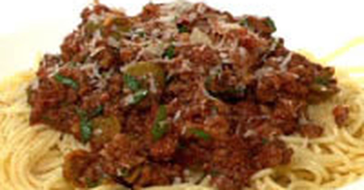 Mum's spaghetti bolognaise - 9Kitchen