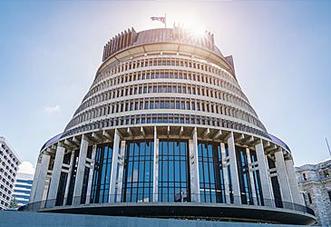 Which prime minister opened New Zealand's Beehive in 1977?