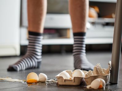 Man cooking messy