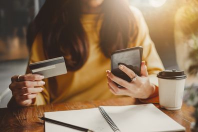 Shopping booking tickets (Getty/iStock)