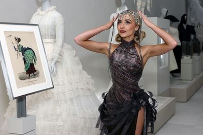 Sabrina Carpenter attend the 2026 Met Gala celebrating "Costume Art" at the Metropolitan Museum of Art on May 04, 2026 in New York City.  (Photo by Arturo Holmes/MG26/Getty Images for The Met Museum/Vogue)