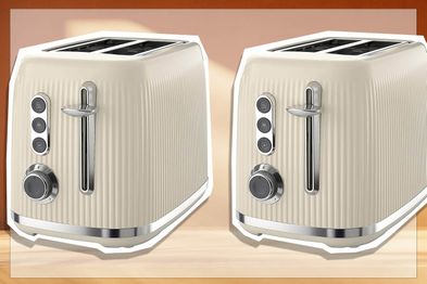 9PR: Breville Bold Vanilla Cream 2-Slice Toaster with High-Lift and Wide Slots
