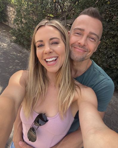 Actor Joey Lawrence announces engagement to actress Samantha Cope.