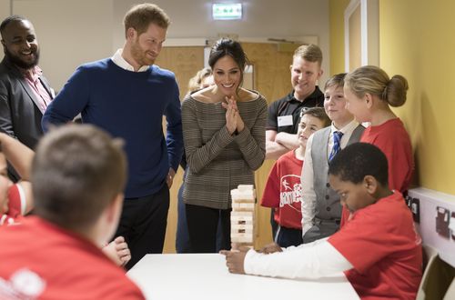 The young royals spoke with the children at length. (AAP)