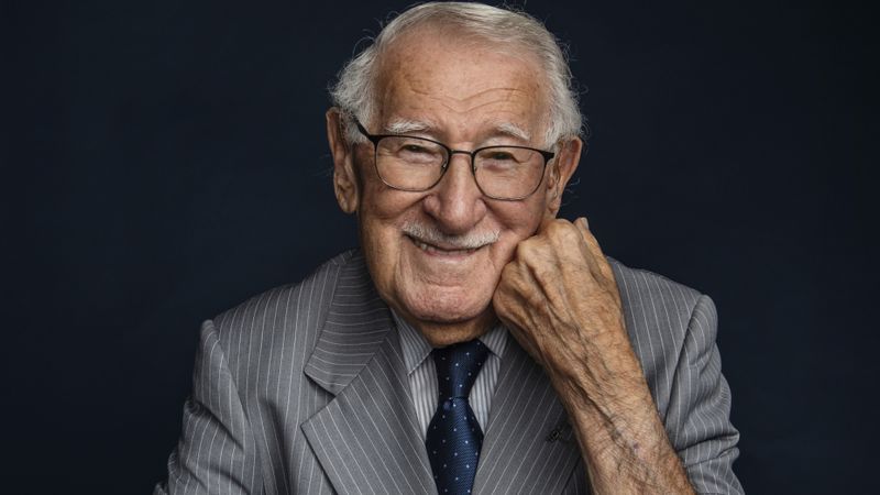 "澳洲失去了一名巨人“ 纳粹大屠杀幸存者Eddie Jaku逝世 享年101岁