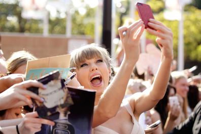 Taylor Swift will come to Sydney Entertainment Center on November 29, 2012 in Sydney, Australia, at the 26th annual Aria Awards in 2012.