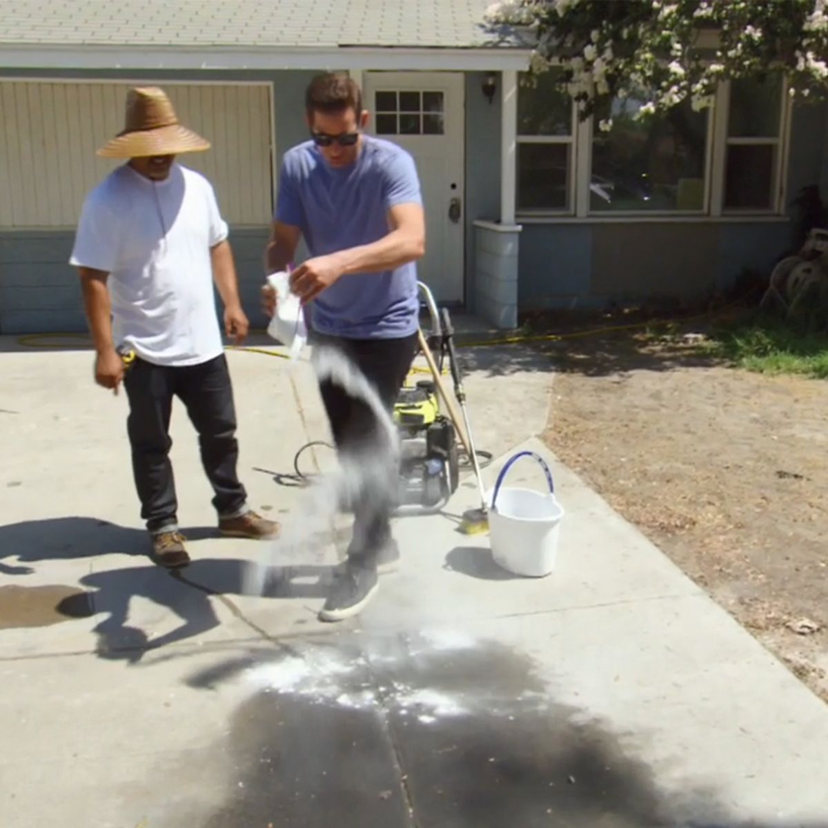 How to Remove Oil Stains from Concrete Driveways - Concrete Network