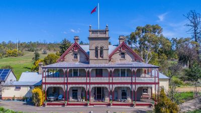 <strong>Castle for sale in Tasmania</strong>