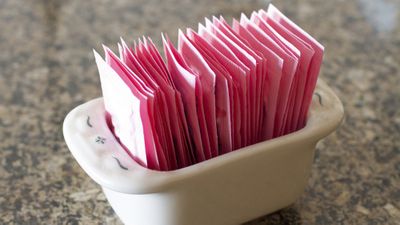 <strong>Swap artificial sweeteners...</strong>