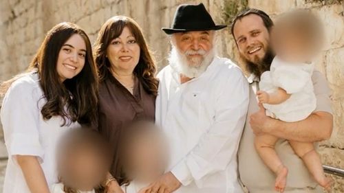 Reuven Morrison com sua família