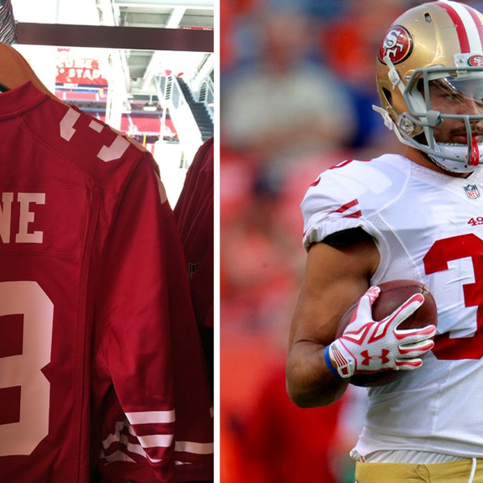 Jarryd Hayne's 49ers jersey the number one purchase at the NFL store