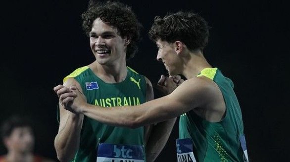 Aussie relay team rockets to Olympic qualification